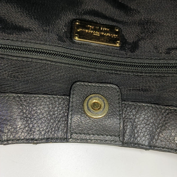 Gancini Quilted Calfskin Black
