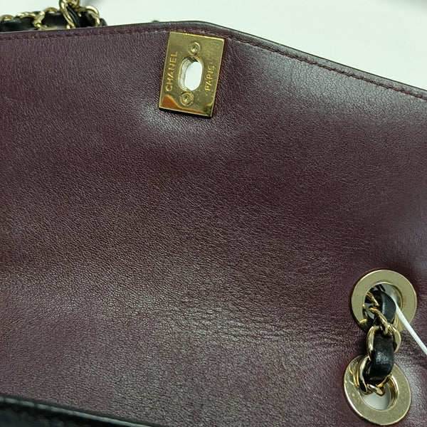 Quilted Lambskin Crossbody Bag Black