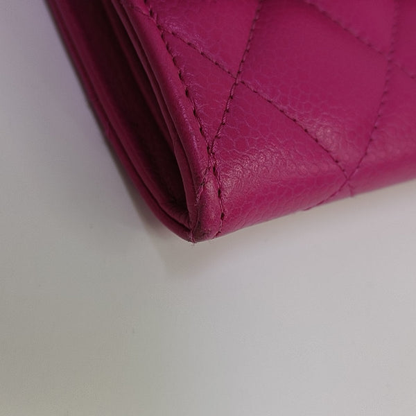 Quilted Grained Calfskin Wallet Red