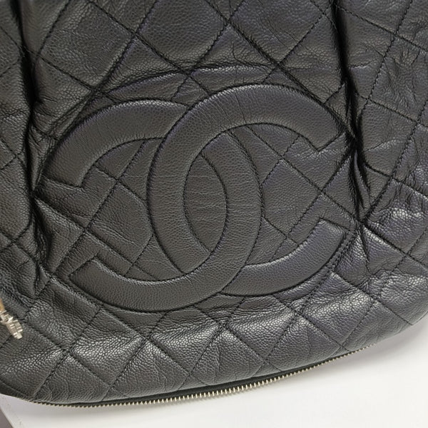 Quilted Grained Calfskin Tote Bag Black