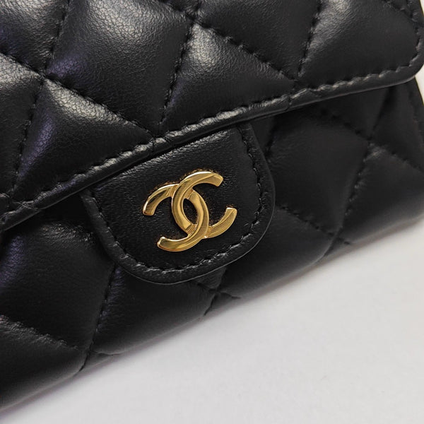 CLASSIC FLAP Quilted Lambskin Black Wallet