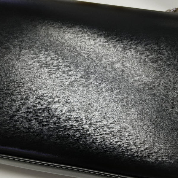 TRIOMPHE Small Calfskin Black