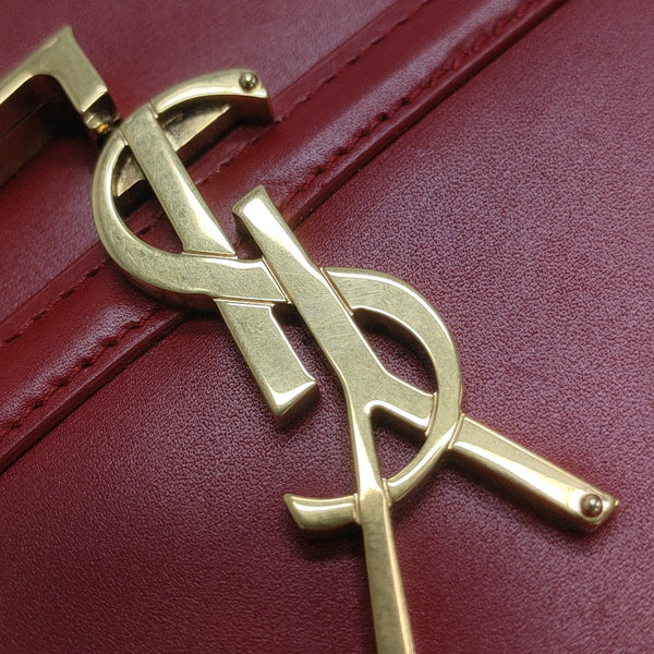 SOLFERINO Medium Calfskin Red