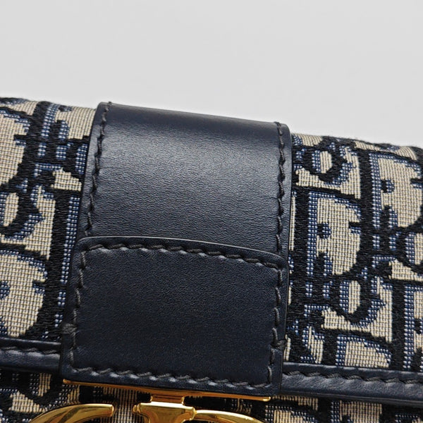 30 Montaigne Oblique Canvas Blue