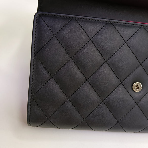 Authenticated pre-owned CAMBON Quilted Calfskin Black - Clutch at Looply