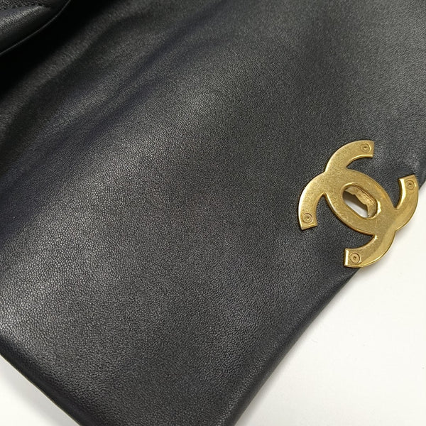 CHANEL 19 Small Quilted Lambskin Black