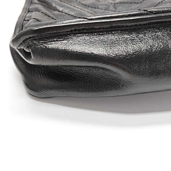 NIKI Medium Chevron Calfskin Black