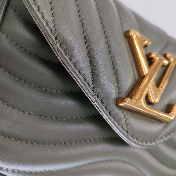 NEW WAVE Quilted Calfskin Green