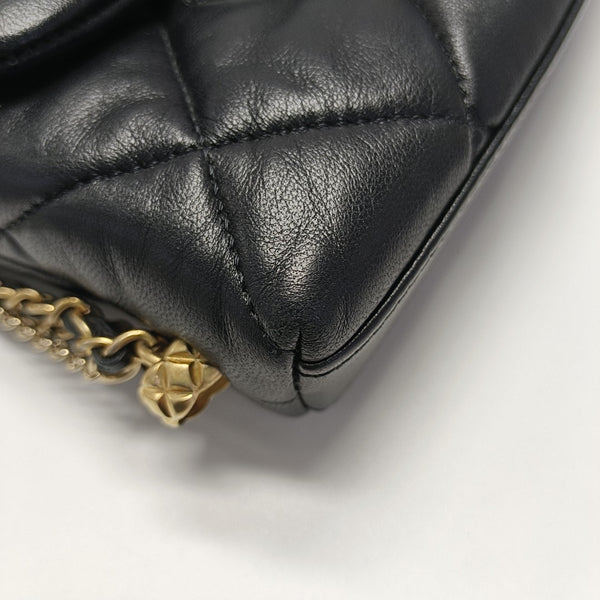 Quilted Lambskin Shoulder Bag Black