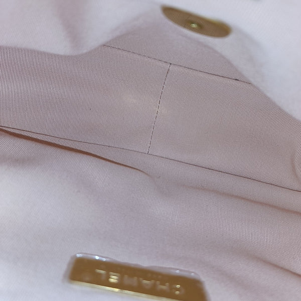 CHANEL 19 Small Quilted Lambskin Pink