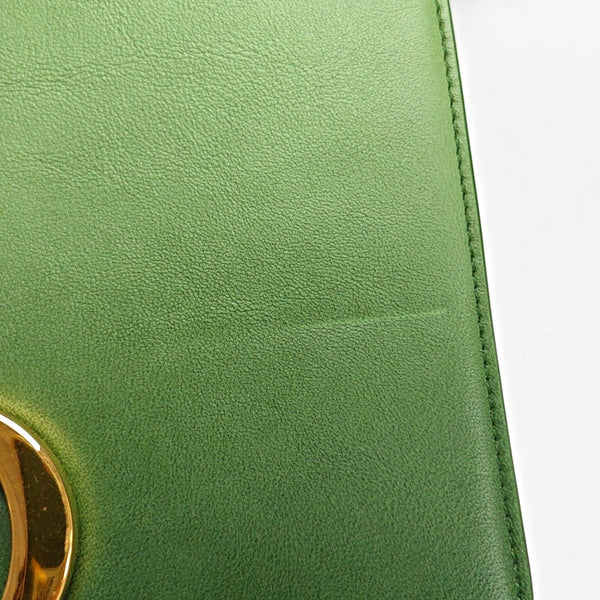 Authenticated pre-owned 30 Montaigne Calfskin Multicolor - Shoulder Bag at Looply