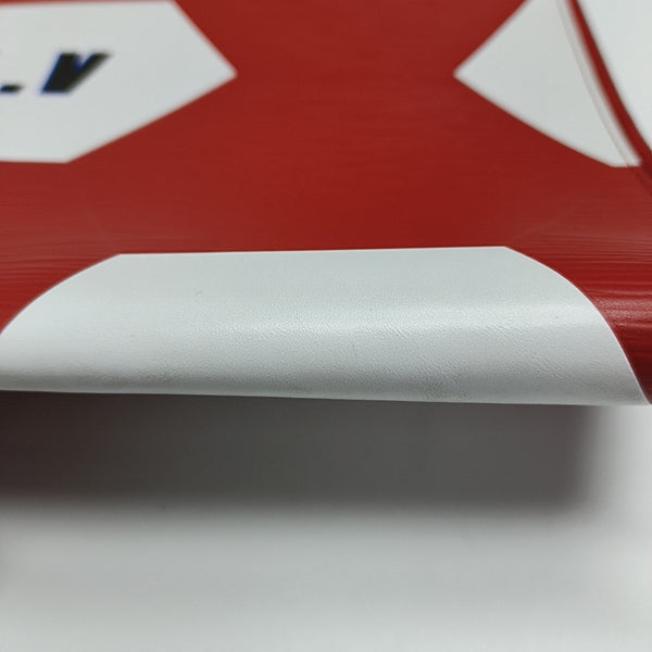 Piel de ternera roja