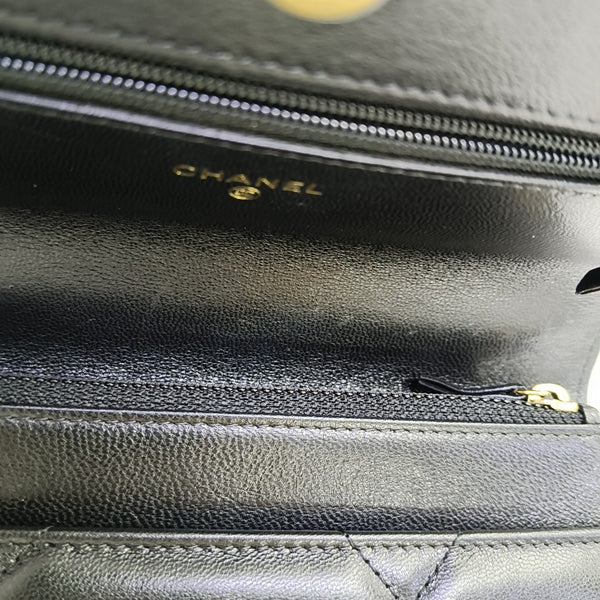 CHANEL 19 WOC Quilted Lambskin Black