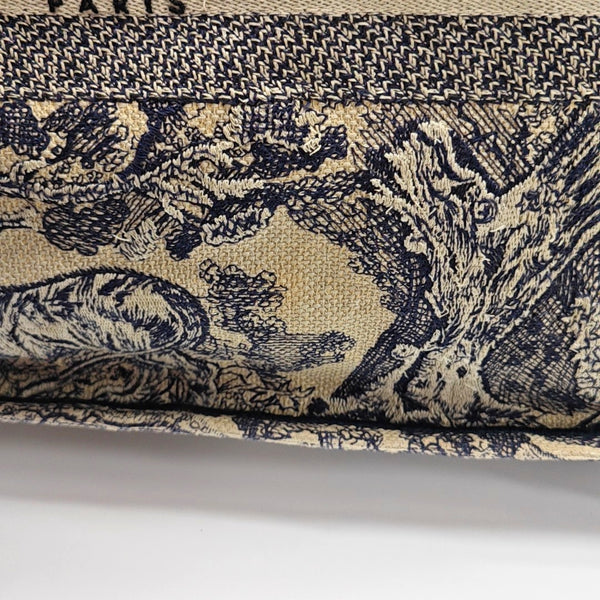 Authenticated pre-owned Book Tote Large Fabric Blue - Tote Bag at Looply