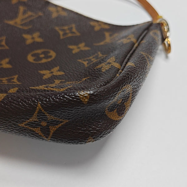 ACCESSOIRES Monogram Coated Canvas Brown