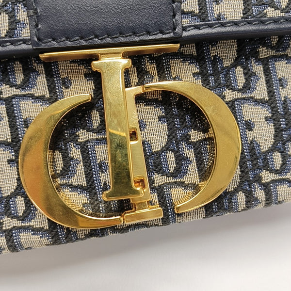 30 Montaigne Mini Oblique Canvas Blue