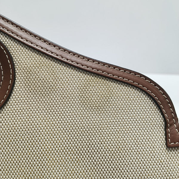 Canvas Beige