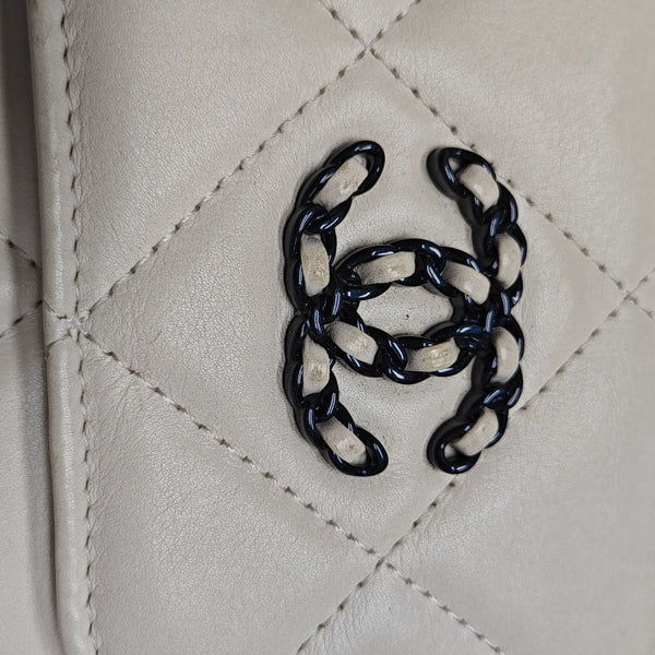 CHANEL 19 Quilted Calfskin White