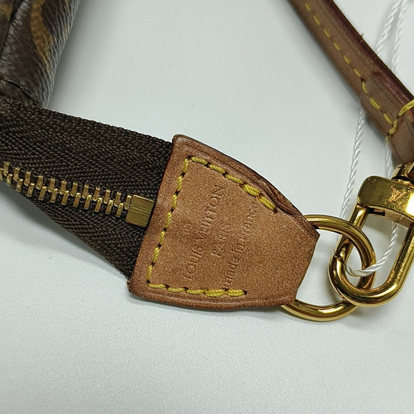 ACCESSOIRES GM Monogram Coated Canvas Brown