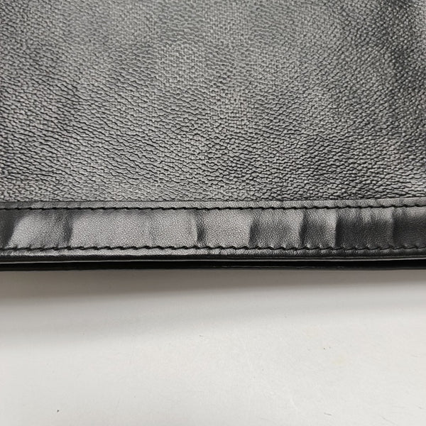 Pochette Voyag MM Damier Graphite Coated Canvas Gray