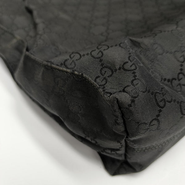 Monogram Canvas Black