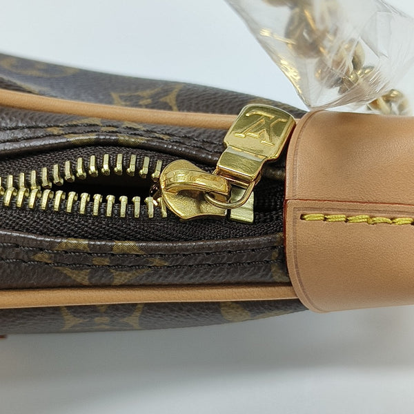 LOOP Monogram Coated Canvas Brown