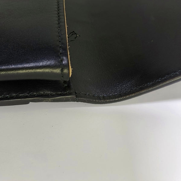 Authenticated pre-owned Sylvie Calfskin Black - Clutch at Looply