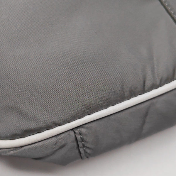 LE 5 À 7 Small Fabric Gray