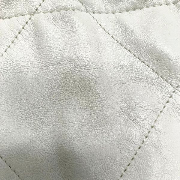 CHANEL 22 Small Quilted Calfskin White