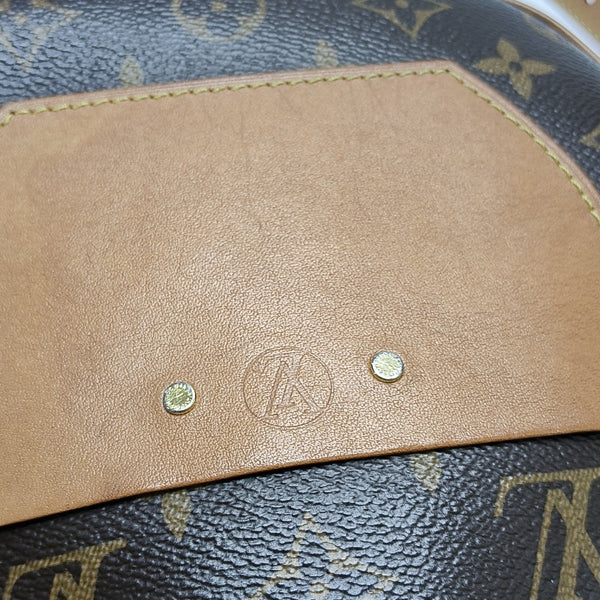 BOITE CHAPEAU MM Monogram Coated Canvas Brown