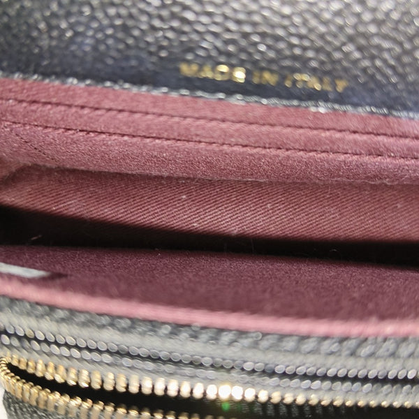 Authenticated pre-owned BUSINESS AFFINITY Quilted Grained Calfskin Black - Shoulder Bag at Looply
