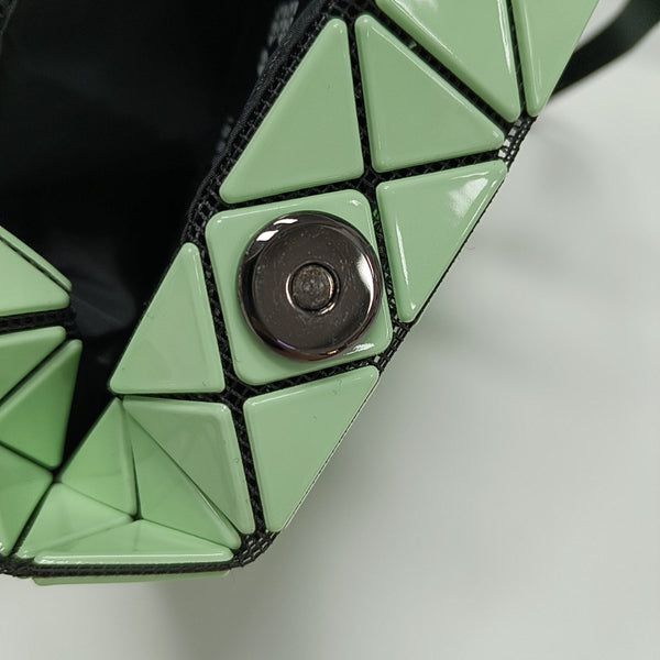 Special Material Bucket Bag Green
