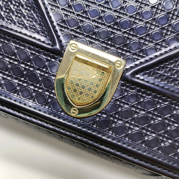 Authenticated pre-owned Diorama Calfskin Blue - Shoulder Bag at Looply