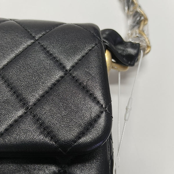 Quilted Lambskin Shoulder Bag Small Black