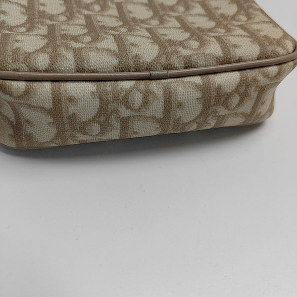 Oblique Coated Canvas Beige
