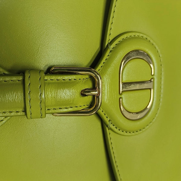 Authenticated pre-owned Bobby Medium Calfskin Green - Shoulder Bag at Looply