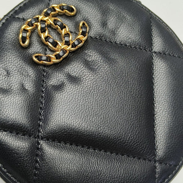 CHANEL 19 Small Quilted Lambskin Black