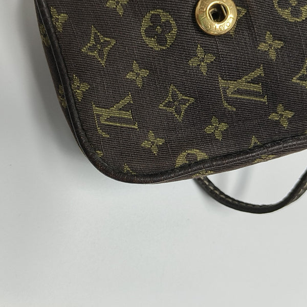 Monogram Canvas Brown