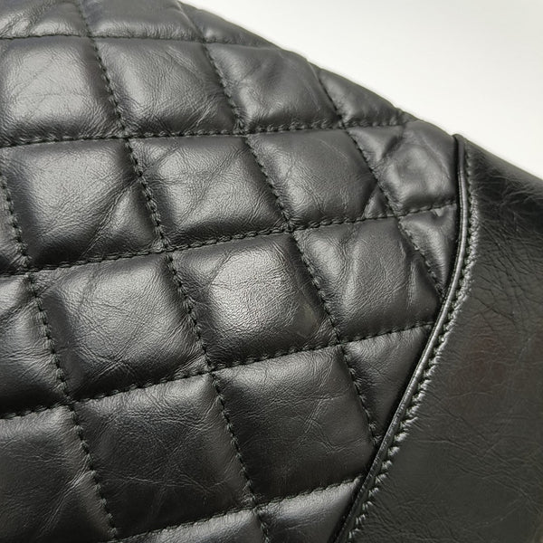 GABRIELLE Medium Quilted Calfskin Black