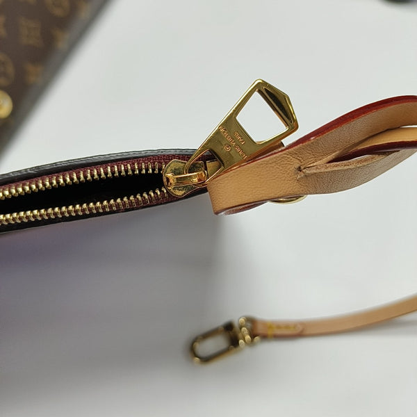 CARRYALL MM Monogram Coated Canvas Brown