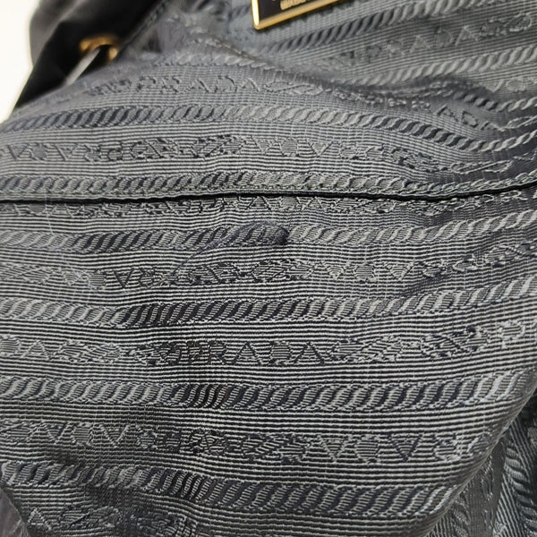 Vela Nylon Black