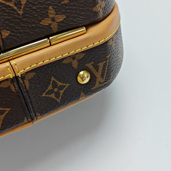 BOITE CHAPEAU PM Monogram Coated Canvas Brown