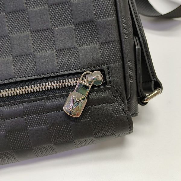 DISTRICT PM Damier Graphite Calfskin Black