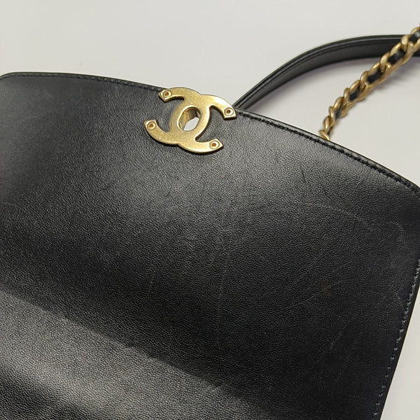 TWO TONE CHAIN HANDLE Small Quilted Lambskin Black