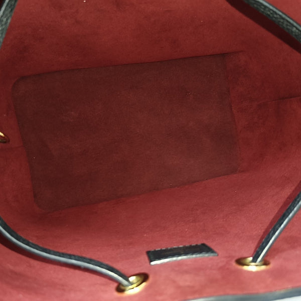 NÉONOÉ MM Calfskin Black