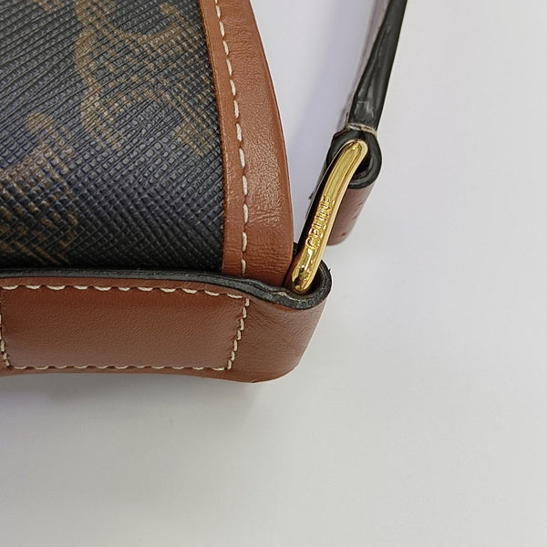 TRIOMPHE CANVAS Medium Coated Canvas Brown