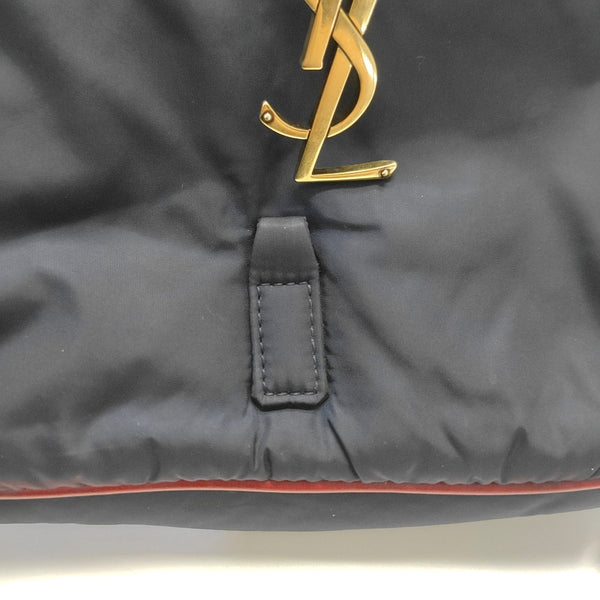 Authenticated pre-owned LE 5 À 7 Fabric Blue - Shoulder Bag at Looply