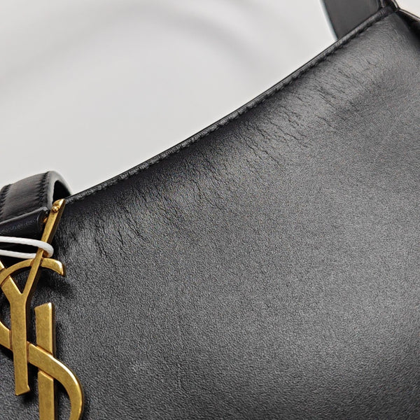 LE 5 À 7 Small Calfskin Black