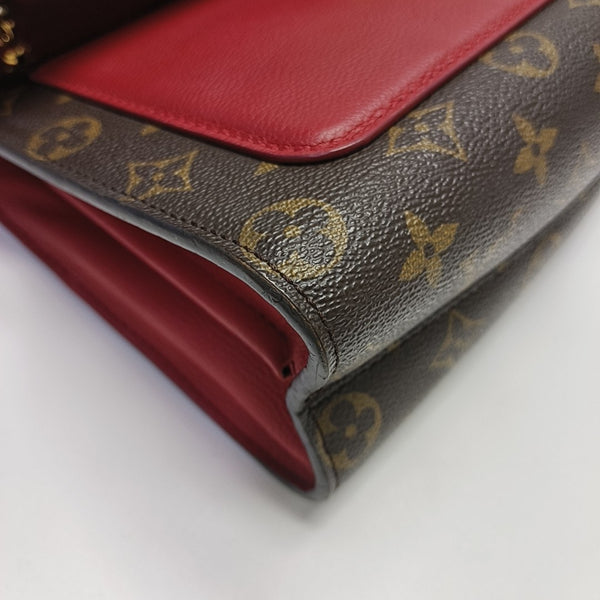 VICTOIRE Monogram Coated Canvas Brown