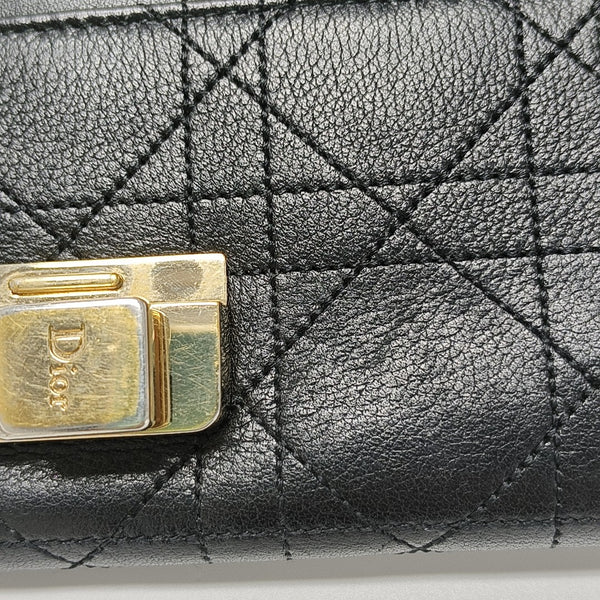 Cartera Miss Dior de piel de becerro acolchada negra